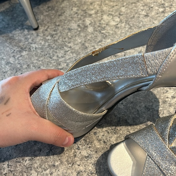 Fioni heels - Picture 2 of 4